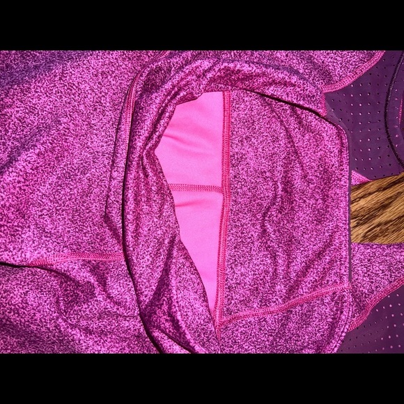 Lululemon workout pants! - Picture 4 of 4